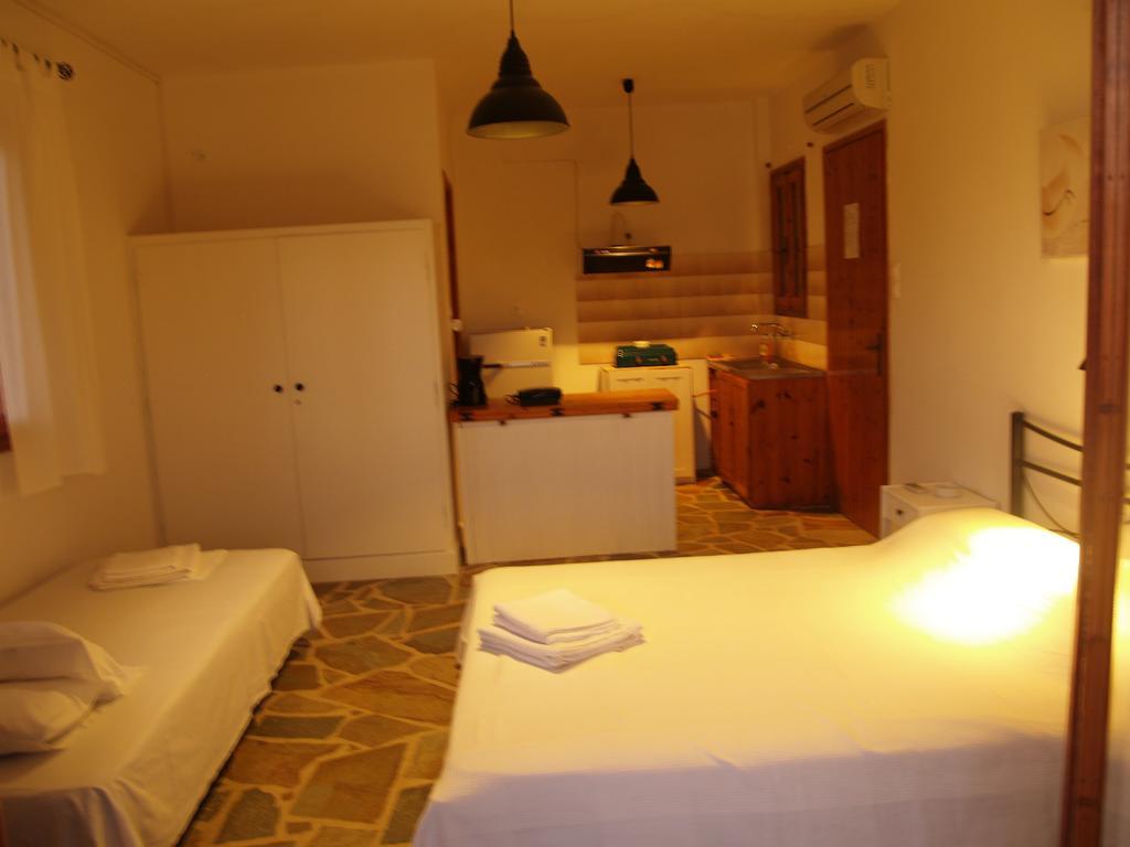 Mandalena'S Apartamento Souvala Habitación foto